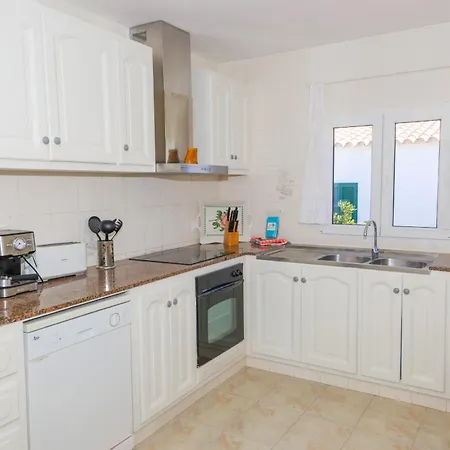 Zodiaco Acuario Son Bou